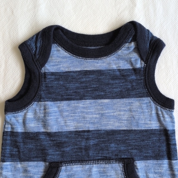 old navy blue striped cotton sleeveless romper playsuit 0-3 months baby boy - Picture 2 of 6